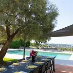 Bastide With Panoramic Views Of Saint-tropez *