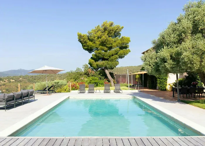 Bastide With Panoramic Views Of Saint-tropez Sainte-Maxime