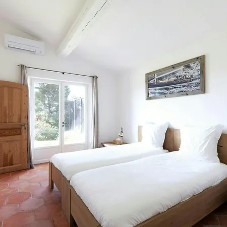 Дом отдыха Bastide With Panoramic Views Of Saint-tropez Сент-Максим