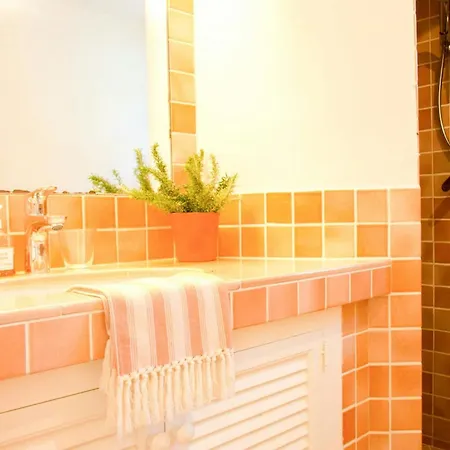 Bastide With Panoramic Views Of Saint-tropez * Сент-Максим